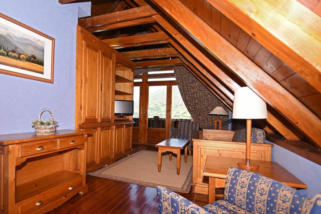 Rvhotels Orri Tredós エクステリア 写真